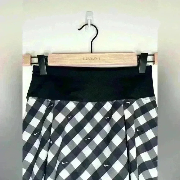 Nike skort NWOT , sz  XS - Picture 6 of 10